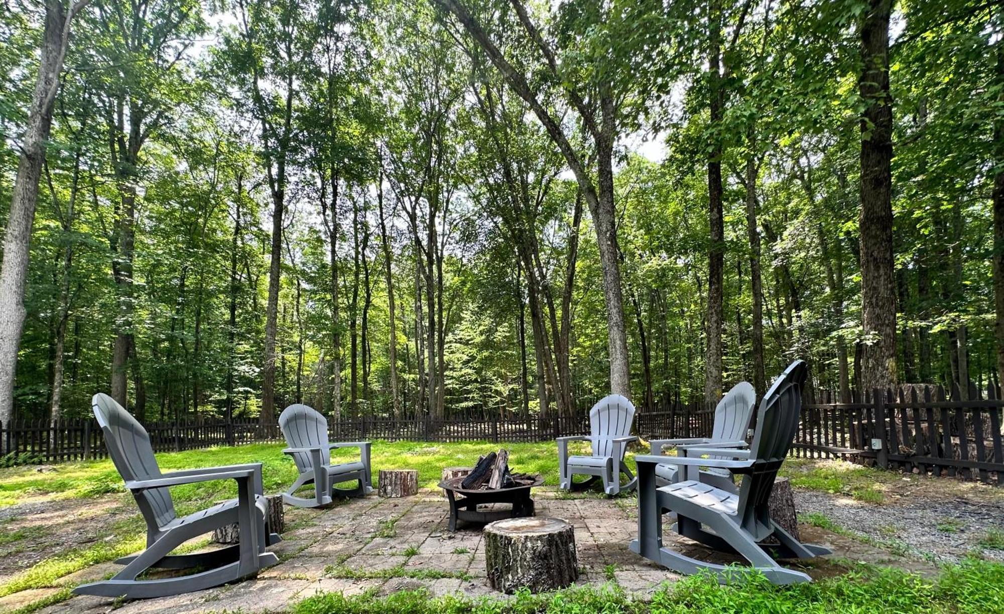 Сasa de vacaciones Poconos Modern